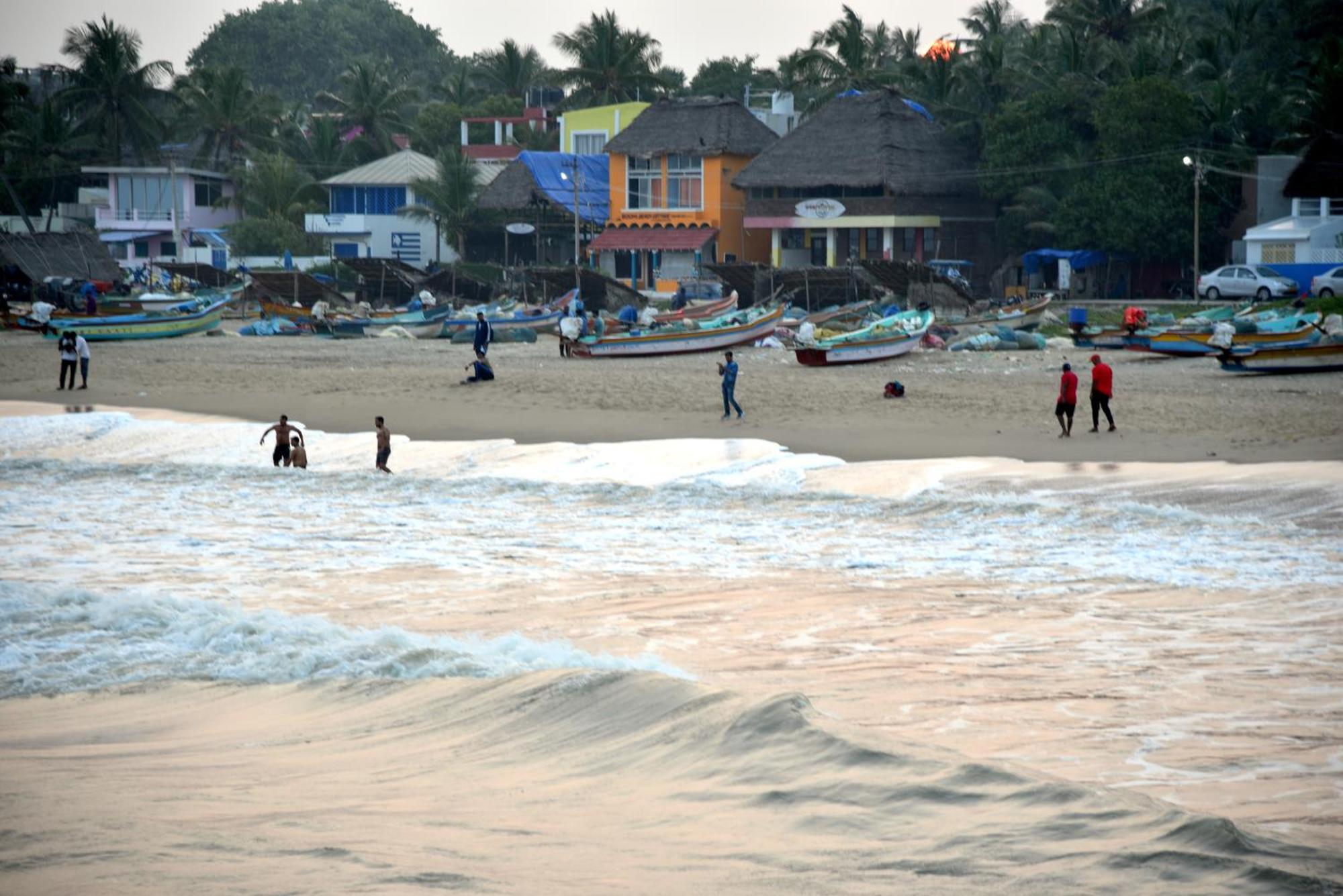 Hotel The Ocean Edge Pondicherry Exterior foto