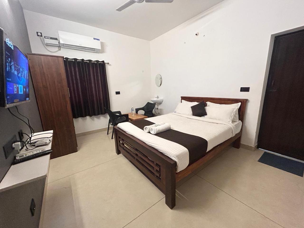 Hotel The Ocean Edge Pondicherry Exterior foto