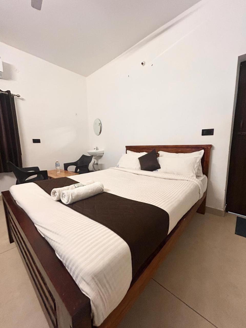 Hotel The Ocean Edge Pondicherry Exterior foto